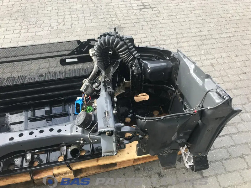 Scania G-Serie Voorbumper compleet Scania 1949888 - Parachoques para Camión: foto 5 Scania G-Serie Voorbumper compleet Scania 1949888 - Parachoques para Camión: foto 5