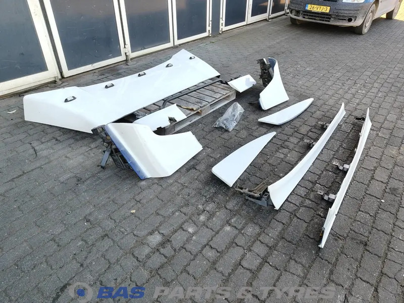 Scania R-Serie NextGen Spoilerset Scania CR-17 Normal L2H2 2720470 - Aerodinámica/ Spoiler para Camión: foto 5 Scania R-Serie NextGen Spoilerset Scania CR-17 Normal L2H2 2720470 - Aerodinámica/ Spoiler para Camión: foto 5