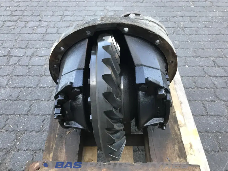 Volvo Differentieel RSS1356 RSS1356 - Diferencial para Camión: foto 2 Volvo Differentieel RSS1356 RSS1356 - Diferencial para Camión: foto 2