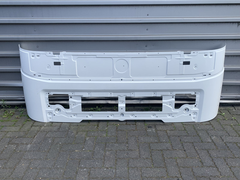 Volvo FH4B Frontklep Volvo 84281452 - Parrilla para Camión: foto 1 Volvo FH4B Frontklep Volvo 84281452 - Parrilla para Camión: foto 1