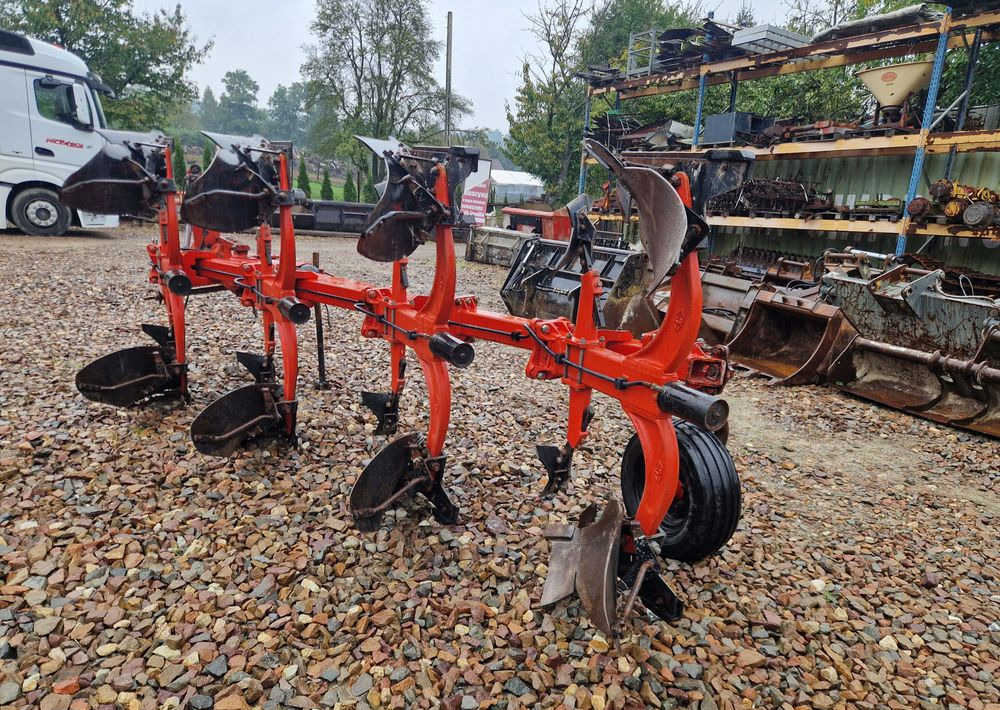 Pług obrotowy GREGOIRE-BESSON 2002 Pług 4 skibowy obrotowy Gregoire-Besson - Arado: foto 2 Pług obrotowy GREGOIRE-BESSON 2002 Pług 4 skibowy obrotowy Gregoire-Besson - Arado: foto 2