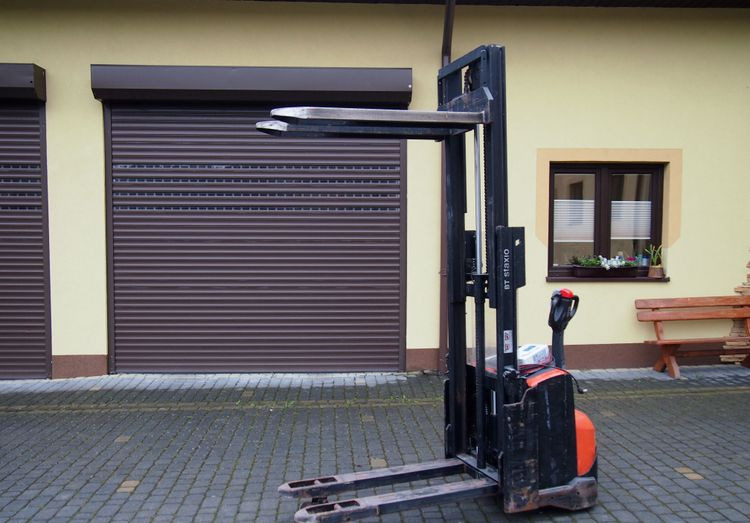 Wózek elektryczny Toyota  2013 - Carretilla elevadora eléctrica: foto 3 Wózek elektryczny Toyota  2013 - Carretilla elevadora eléctrica: foto 3