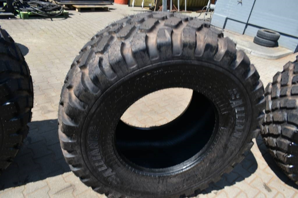Alliance 600/55R26.5 / 882/ 165D /Steel Belted TL - Neumático para Maquinaria agrícola: foto 3 Alliance 600/55R26.5 / 882/ 165D /Steel Belted TL - Neumático para Maquinaria agrícola: foto 3