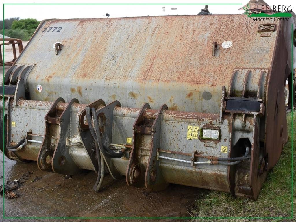 ŁYŻKA WYSOKIEGO ZAŁADUNKU VOLVO - Cazo para Maquinaria de construcción: foto 3 ŁYŻKA WYSOKIEGO ZAŁADUNKU VOLVO - Cazo para Maquinaria de construcción: foto 3