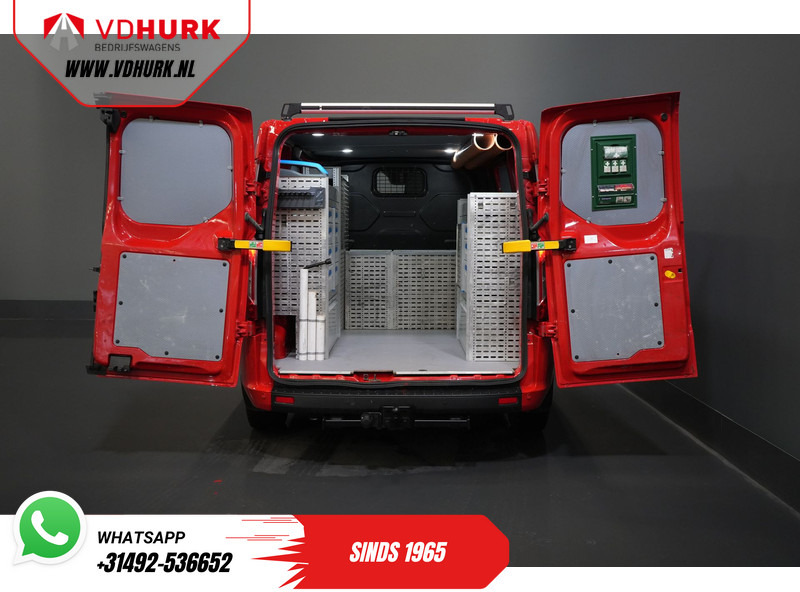 Ford Transit Custom 300 2.0 TDCI 130 pk Aut. Limited 2x Schuifdeur/ Bi-Xenon/ Sortimo/ Standkachel/ Stoelverw./ Carplay/ Camera/ PDC/ Cruise - Furgoneta pequeña: foto 5 Ford Transit Custom 300 2.0 TDCI 130 pk Aut. Limited 2x Schuifdeur/ Bi-Xenon/ Sortimo/ Standkachel/ Stoelverw./ Carplay/ Camera/ PDC/ Cruise - Furgoneta pequeña: foto 5