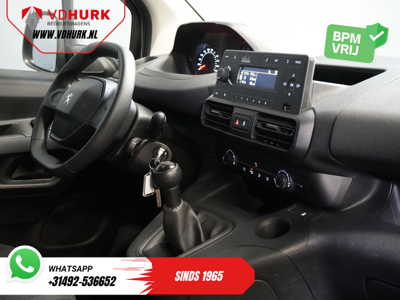 Peugeot Partner 1.6 HDI 75 pk EXPORT ONLY Rijdt Prima/ Volledig Onderhouden/ Airco/ - Furgoneta pequeña: foto 3 Peugeot Partner 1.6 HDI 75 pk EXPORT ONLY Rijdt Prima/ Volledig Onderhouden/ Airco/ - Furgoneta pequeña: foto 3