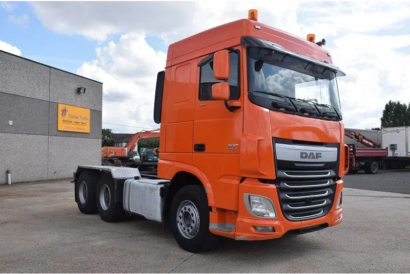 DAF XF 460 - 58 TON - Cabeza tractora: foto 4 DAF XF 460 - 58 TON - Cabeza tractora: foto 4