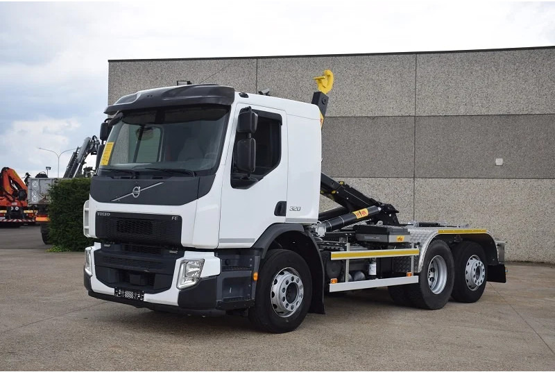 Volvo FE 320 - Camión multibasculante: foto 2 Volvo FE 320 - Camión multibasculante: foto 2