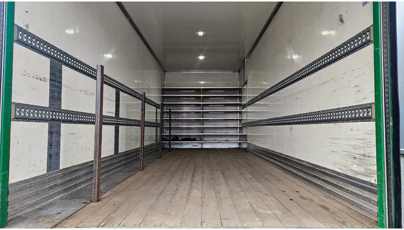 Camión Mercedes-Benz Atego 1018 *L*Achteruitrijcamera*Automaat*Airco*Dhollandia Laadbrug*7149cm: foto 6