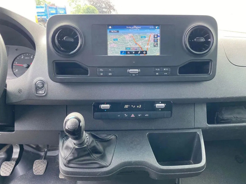 Mercedes-Benz Sprinter 317 CDI*NEW XARIOS 350*L2H2*360°CAMERA*TEMPOMAT*NAVIGATIE* - Furgoneta frigorifica: foto 4 Mercedes-Benz Sprinter 317 CDI*NEW XARIOS 350*L2H2*360°CAMERA*TEMPOMAT*NAVIGATIE* - Furgoneta frigorifica: foto 4