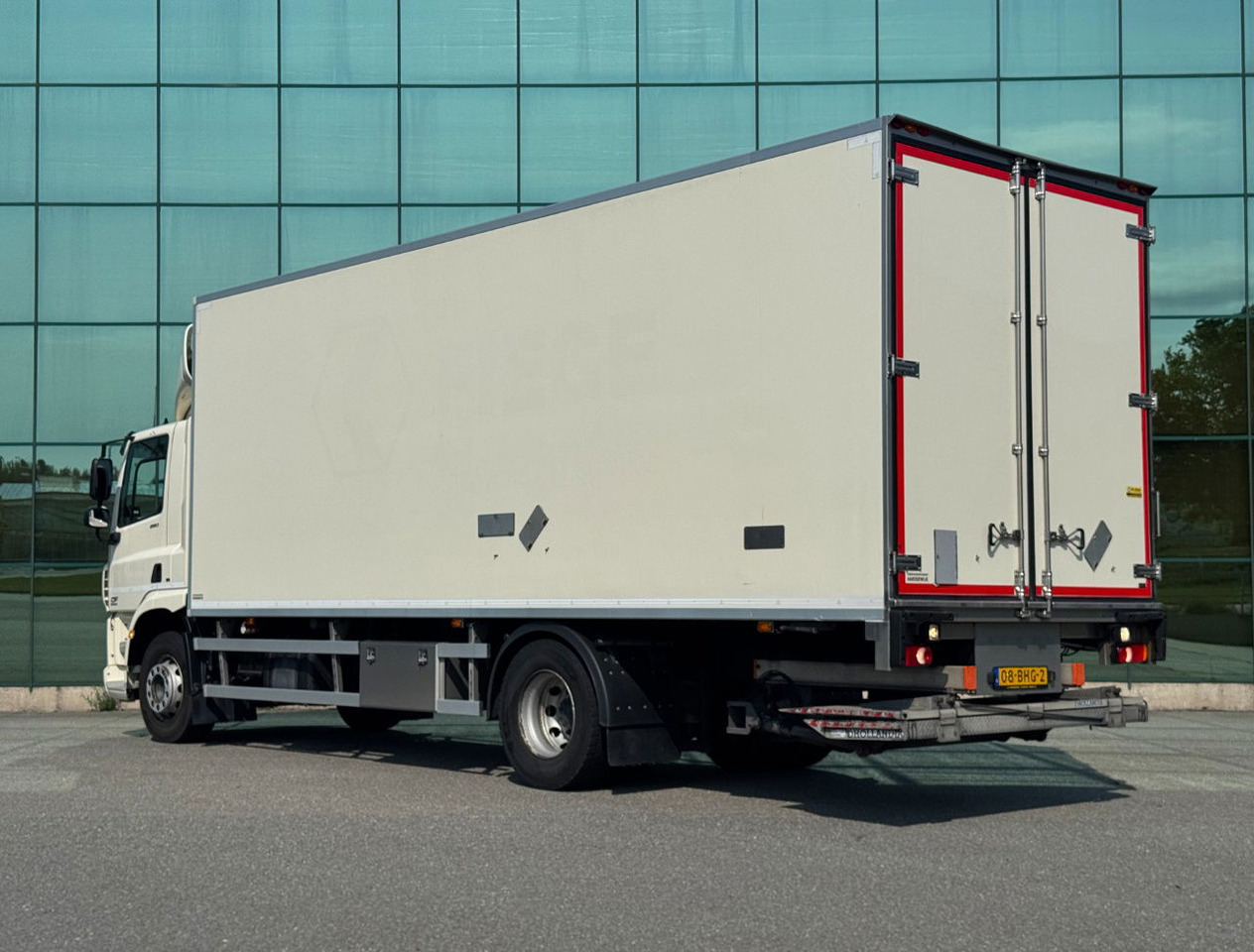 DAF CF 250 Carrier Supra 1150 Multi Temp 561.000 KM Tail Lift NL Truck - Camión frigorífico: foto 3 DAF CF 250 Carrier Supra 1150 Multi Temp 561.000 KM Tail Lift NL Truck - Camión frigorífico: foto 3