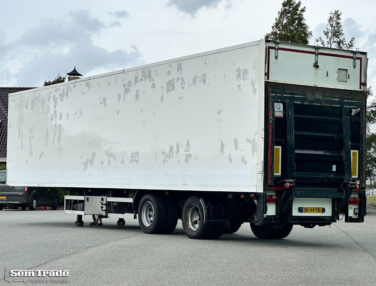 Lamboo T03 Isolated BOX + Heater Steering Axle Lift Axle Tail Lift NL-Trailer - Semirremolque caja cerrada: foto 3 Lamboo T03 Isolated BOX + Heater Steering Axle Lift Axle Tail Lift NL-Trailer - Semirremolque caja cerrada: foto 3