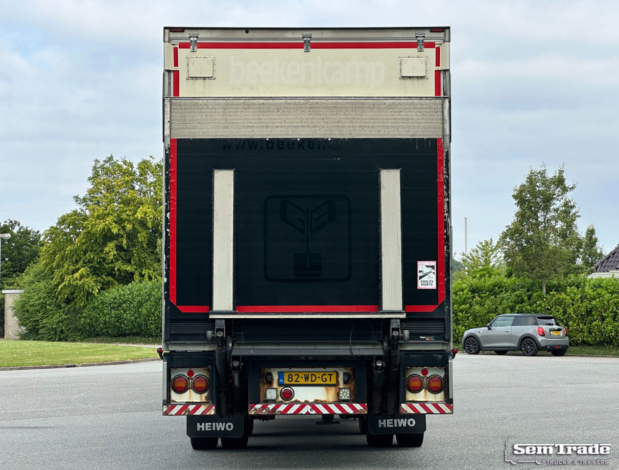 Scania R450 Retarder TRS Cooling Heiwo Isolated Boxes Tail Lift NL-Combi - Camión frigorífico: foto 4 Scania R450 Retarder TRS Cooling Heiwo Isolated Boxes Tail Lift NL-Combi - Camión frigorífico: foto 4