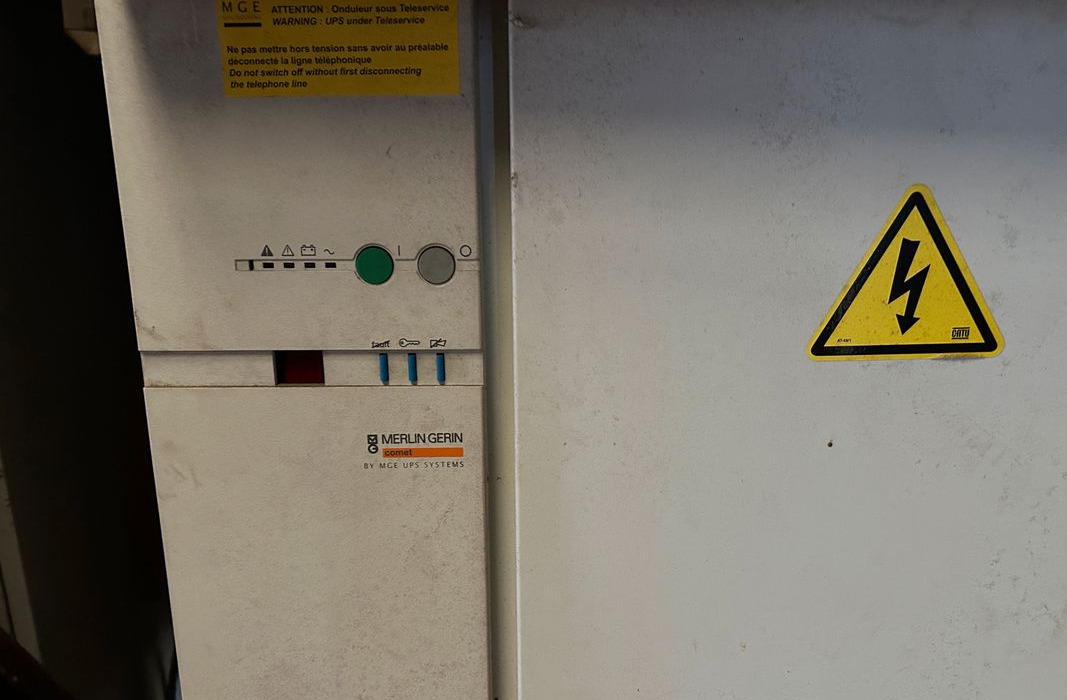 Armoires electriques completes ou nue - Maquinaria industrial: foto 3 Armoires electriques completes ou nue - Maquinaria industrial: foto 3