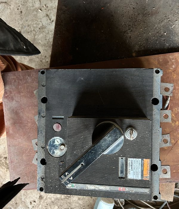 Armoires electriques completes ou nue - Maquinaria industrial: foto 2 Armoires electriques completes ou nue - Maquinaria industrial: foto 2