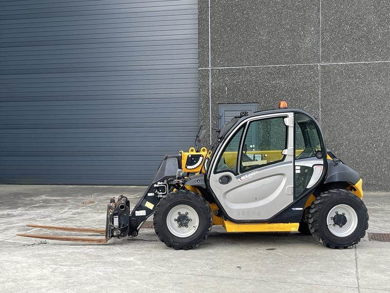 Manitou MT 420 H - Manipulador telescópico: foto 2 Manitou MT 420 H - Manipulador telescópico: foto 2