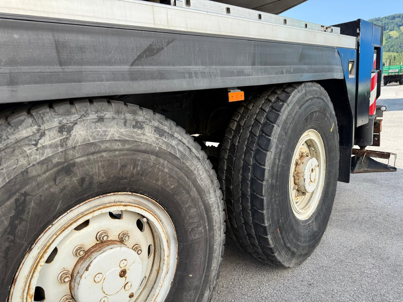 Autogrúa LIEBHERR LTM 1100-5.2: foto 9 Autogrúa LIEBHERR LTM 1100-5.2: foto 9