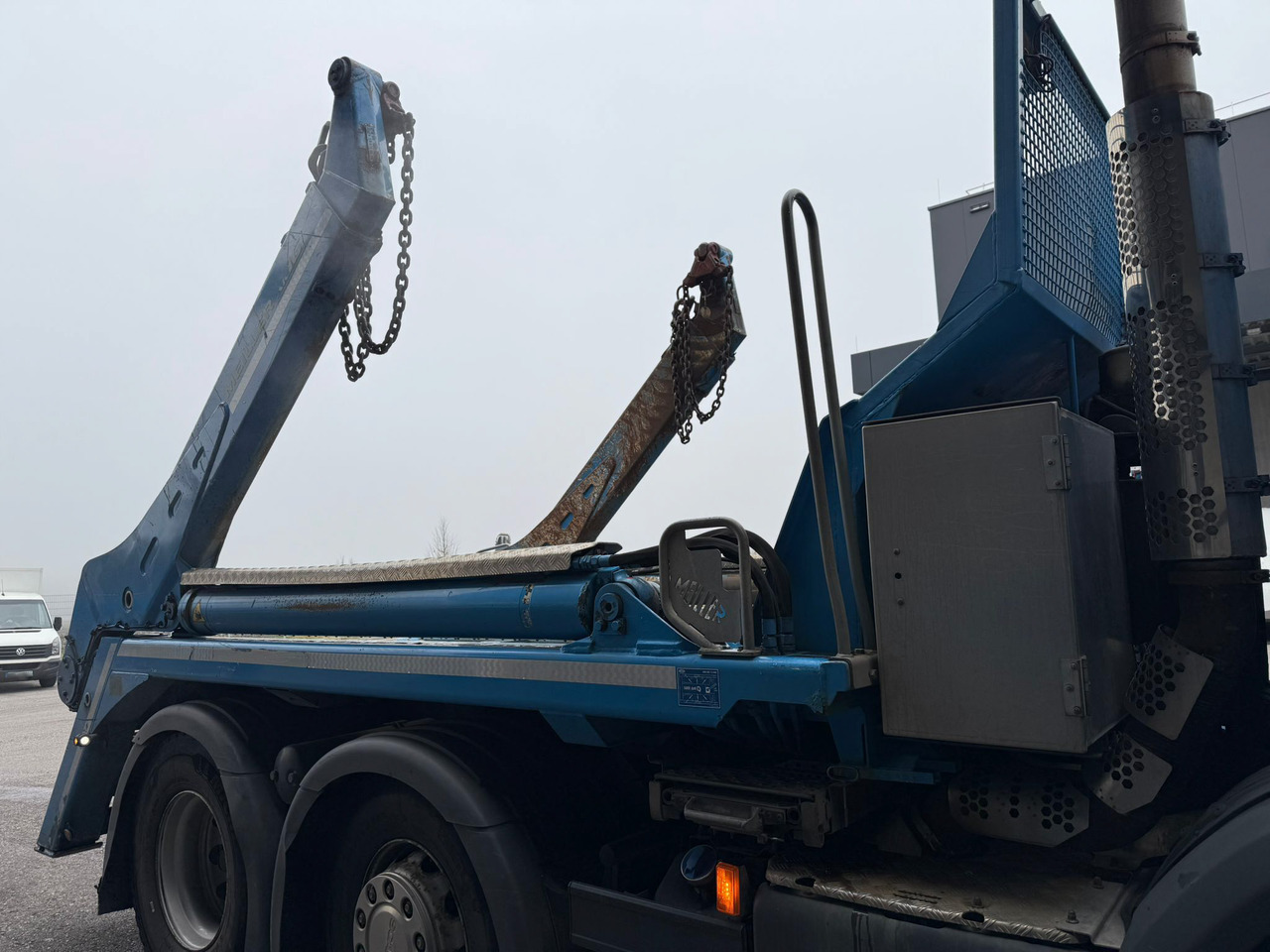 SCANIA P450 6x2 + AK16N TC - Camión portacontenedor de cadenas: foto 5 SCANIA P450 6x2 + AK16N TC - Camión portacontenedor de cadenas: foto 5