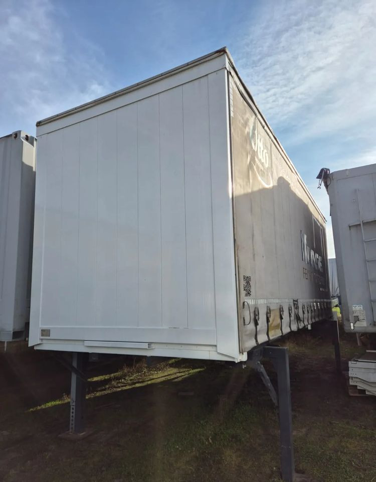 Krone - Toldo carrocería: foto 5 Krone - Toldo carrocería: foto 5