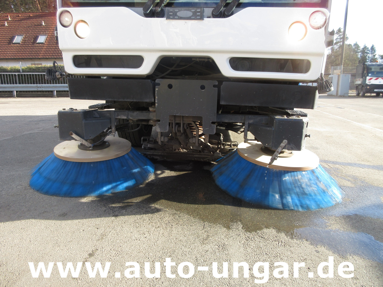 Bucher CityCat CC 5006 FPT Euro 6 Diesel Kehrmaschine 5m³ 4-Rad-Lenkung - Barredora vial: foto 2 Bucher CityCat CC 5006 FPT Euro 6 Diesel Kehrmaschine 5m³ 4-Rad-Lenkung - Barredora vial: foto 2