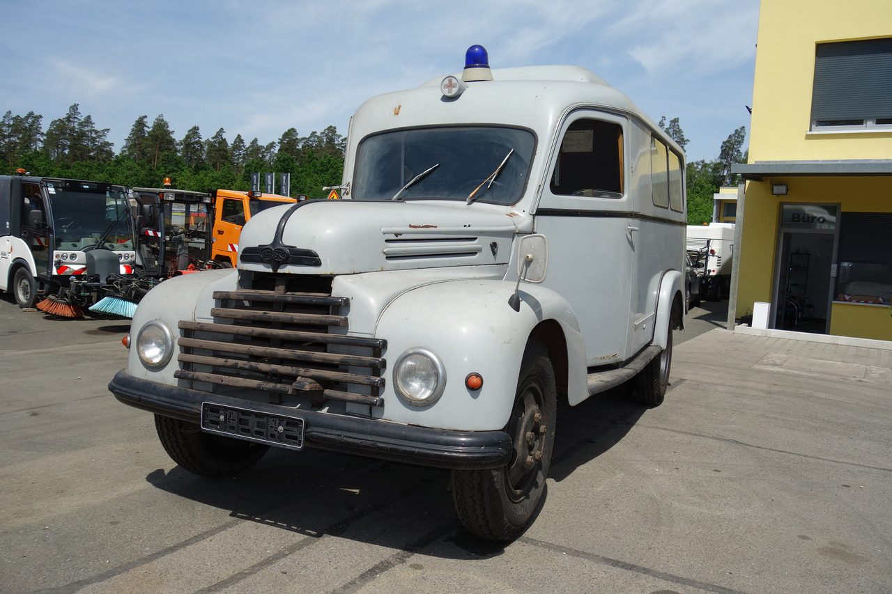 FORD Ford FK 3500 V8 mit H-Kennzeichen Oldtimer - Ambulancia: foto 1 FORD Ford FK 3500 V8 mit H-Kennzeichen Oldtimer - Ambulancia: foto 1