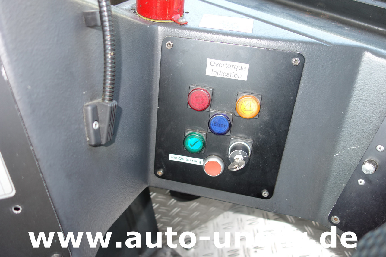 Remolcador de aviones GOLDHOFER AST-1 A500 Baujahr 1999 Push-Back towbarless Pushback Liebherr used GSE: foto 22