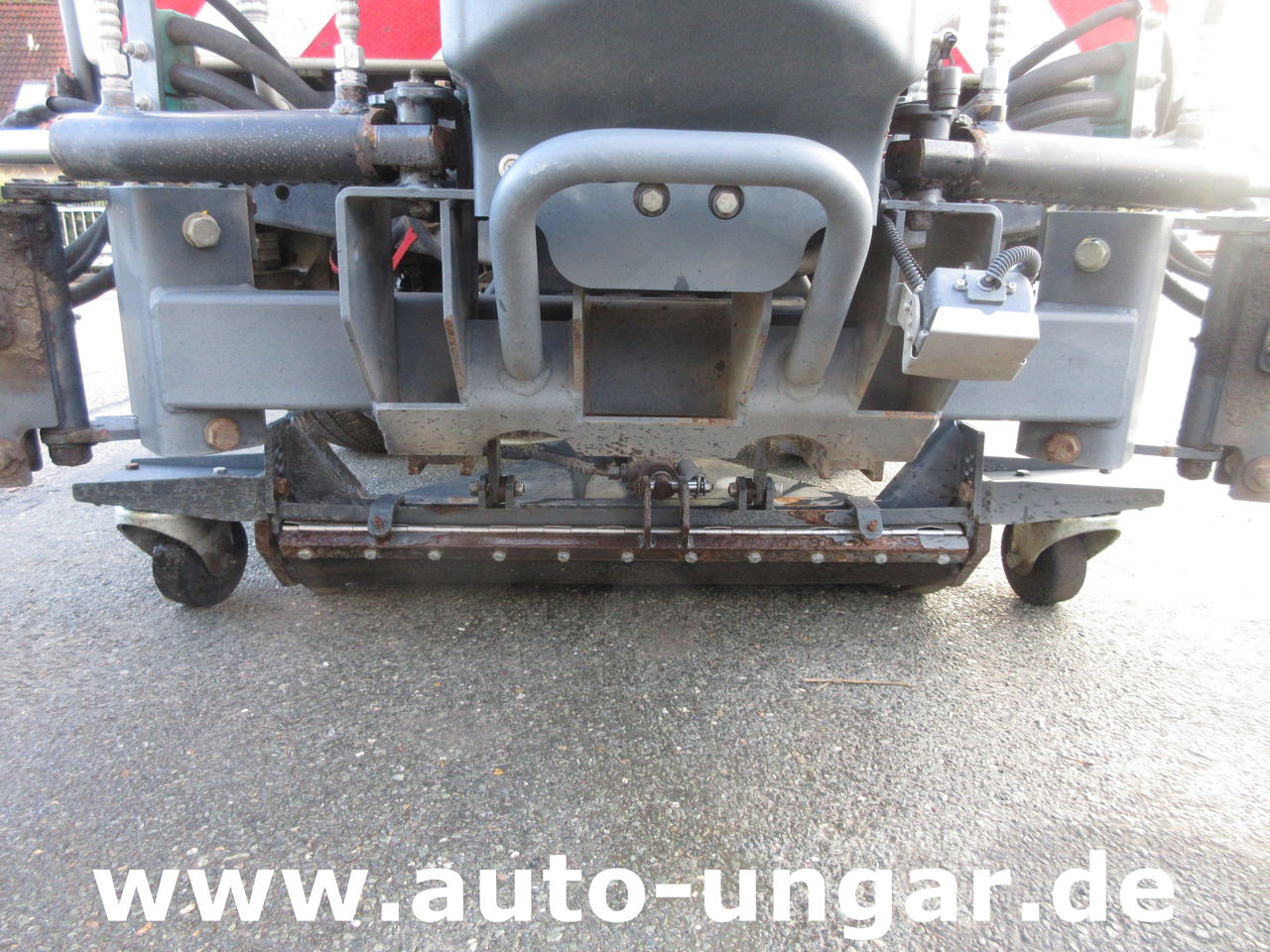 Hako CityMaster CM2000 2 Besen Baujahr 2015 Kehrmaschine 4-Rad-Lenkung - Barredora vial: foto 3 Hako CityMaster CM2000 2 Besen Baujahr 2015 Kehrmaschine 4-Rad-Lenkung - Barredora vial: foto 3