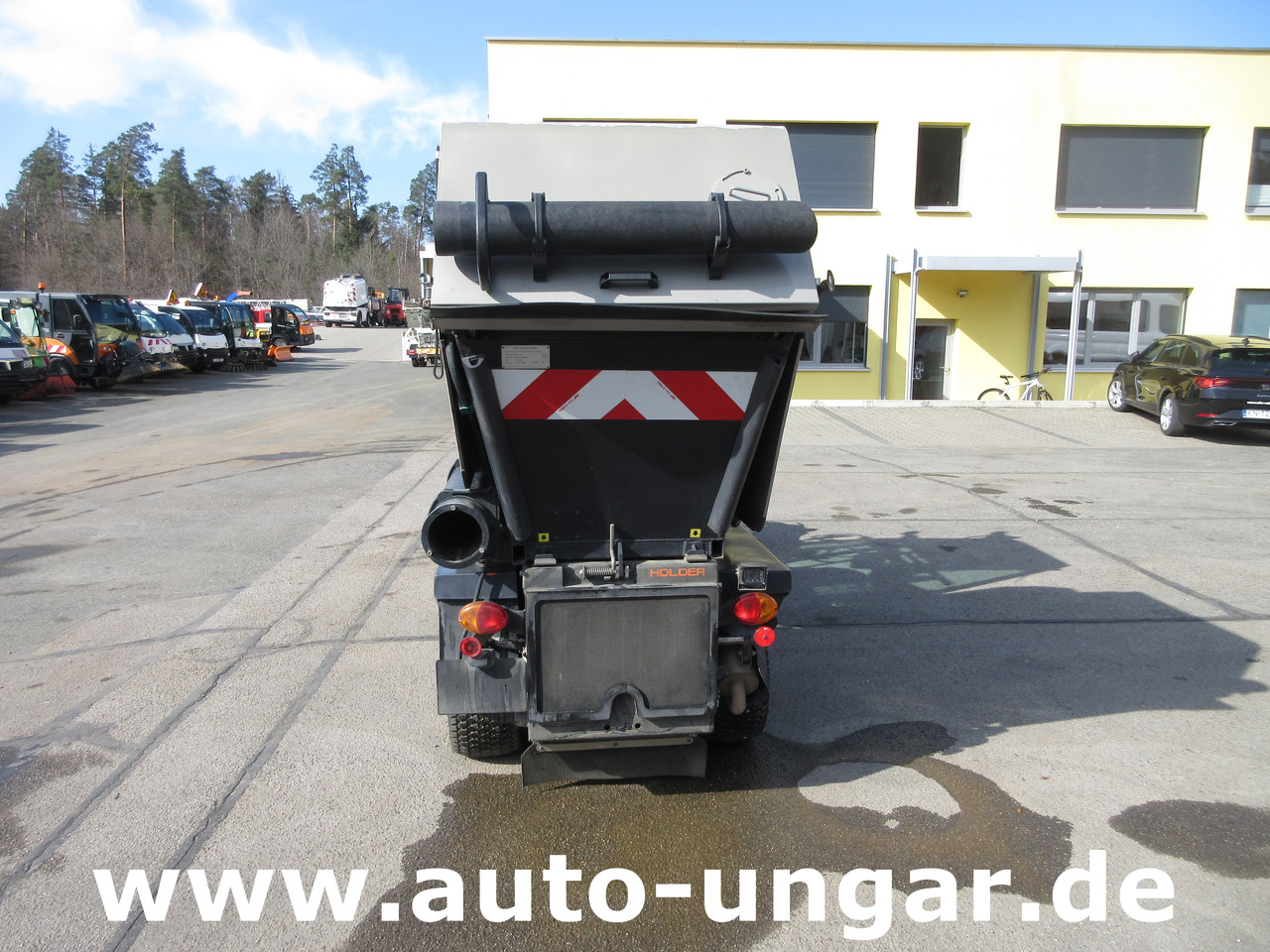 Holder X45 Kubota Diesel Motor Baujahr 2019 Allrad Kehrmaschine Geräteträger - Tractor municipal: foto 4 Holder X45 Kubota Diesel Motor Baujahr 2019 Allrad Kehrmaschine Geräteträger - Tractor municipal: foto 4