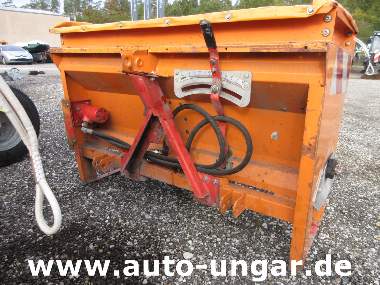 Rauch UKS 120 Anbaustreuer Salzstreuer hydraulisch Streuautomat Winterdienst - Tractor municipal: foto 3 Rauch UKS 120 Anbaustreuer Salzstreuer hydraulisch Streuautomat Winterdienst - Tractor municipal: foto 3
