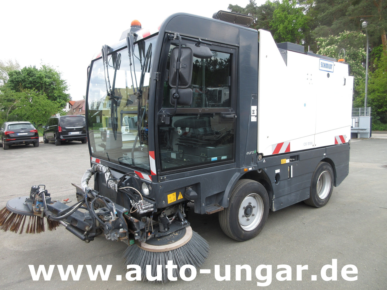 Schmidt Cleango 500 CS556 Euro 6 mit Wildkrautbesen Kehrmaschine aus 1. Hand - Barredora vial: foto 3 Schmidt Cleango 500 CS556 Euro 6 mit Wildkrautbesen Kehrmaschine aus 1. Hand - Barredora vial: foto 3