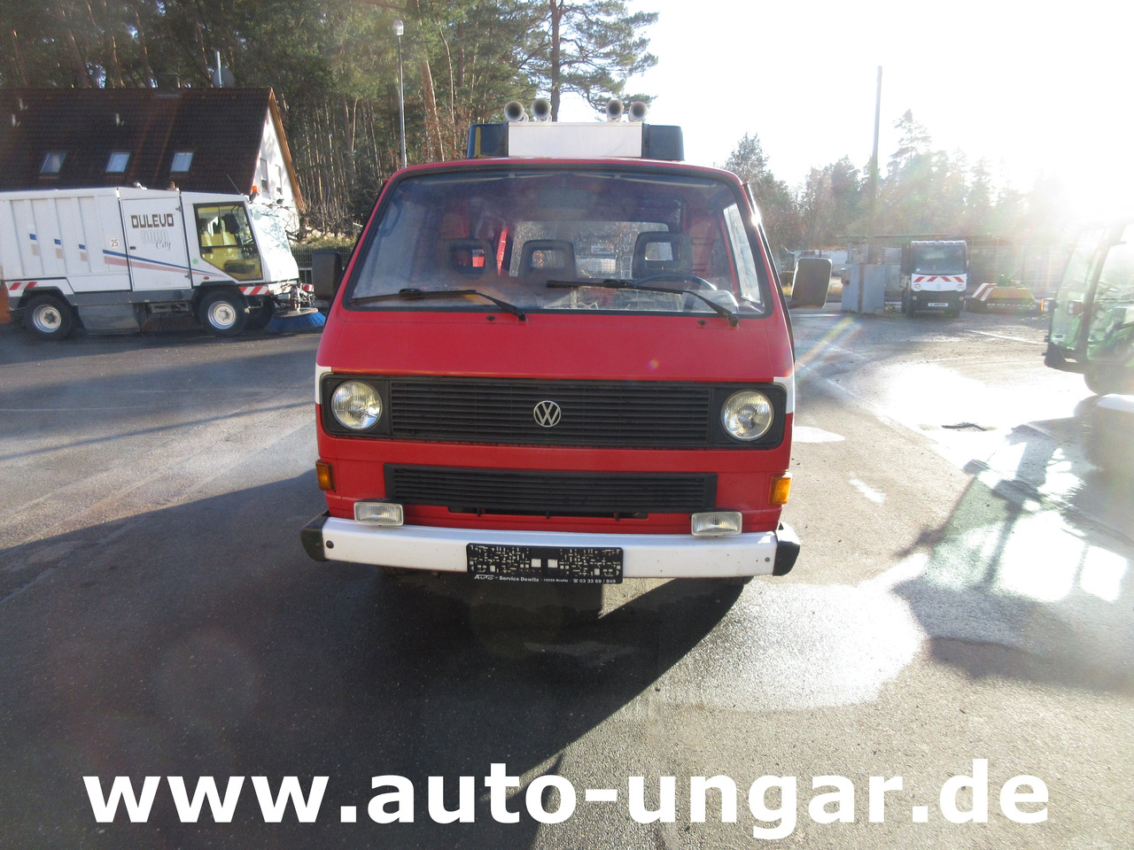 VOLKSWAGEN VW T3 Transporter Turbodiesel Feuerwehr ELF 1 aus 1985 - Camión de bomberos: foto 2 VOLKSWAGEN VW T3 Transporter Turbodiesel Feuerwehr ELF 1 aus 1985 - Camión de bomberos: foto 2