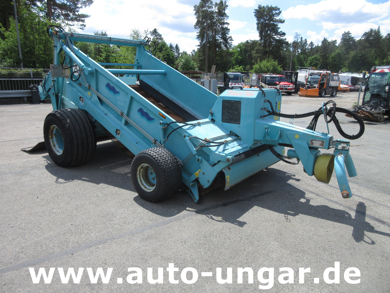 Kässbohrer BeachTech STR 2000 BeachCleaner Strandreiniger καθαριστής παραλίας - Vehículo municipal: foto 1 Kässbohrer BeachTech STR 2000 BeachCleaner Strandreiniger καθαριστής παραλίας - Vehículo municipal: foto 1