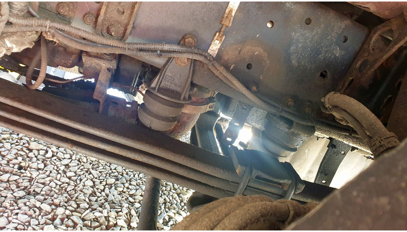 Cabeza tractora MAN 8x4 hydr. 250t TGA 41.680 BBS (8V): foto 17