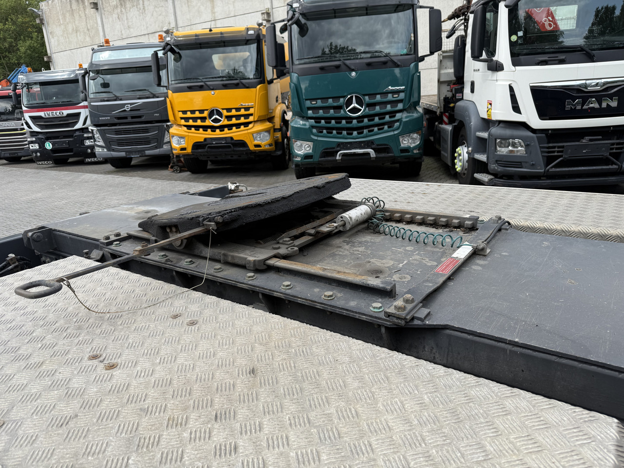 Scania R450 8X4 Kran Fassi F660 bis 34 Meter - Cabeza tractora: foto 3 Scania R450 8X4 Kran Fassi F660 bis 34 Meter - Cabeza tractora: foto 3