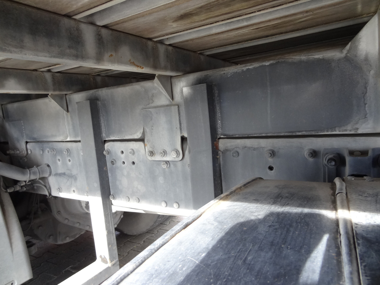 MAN TGS 26.320 6X4 BB mit Kran Fassi F175 - Camión grúa, Camión caja abierta: foto 2 MAN TGS 26.320 6X4 BB mit Kran Fassi F175 - Camión grúa, Camión caja abierta: foto 2