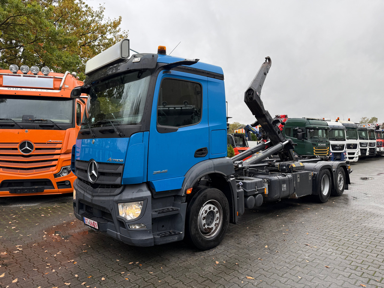 Mercedes-Benz Actros MP5 2546 6X2 Meiller RS21 - Camión multibasculante: foto 1 Mercedes-Benz Actros MP5 2546 6X2 Meiller RS21 - Camión multibasculante: foto 1