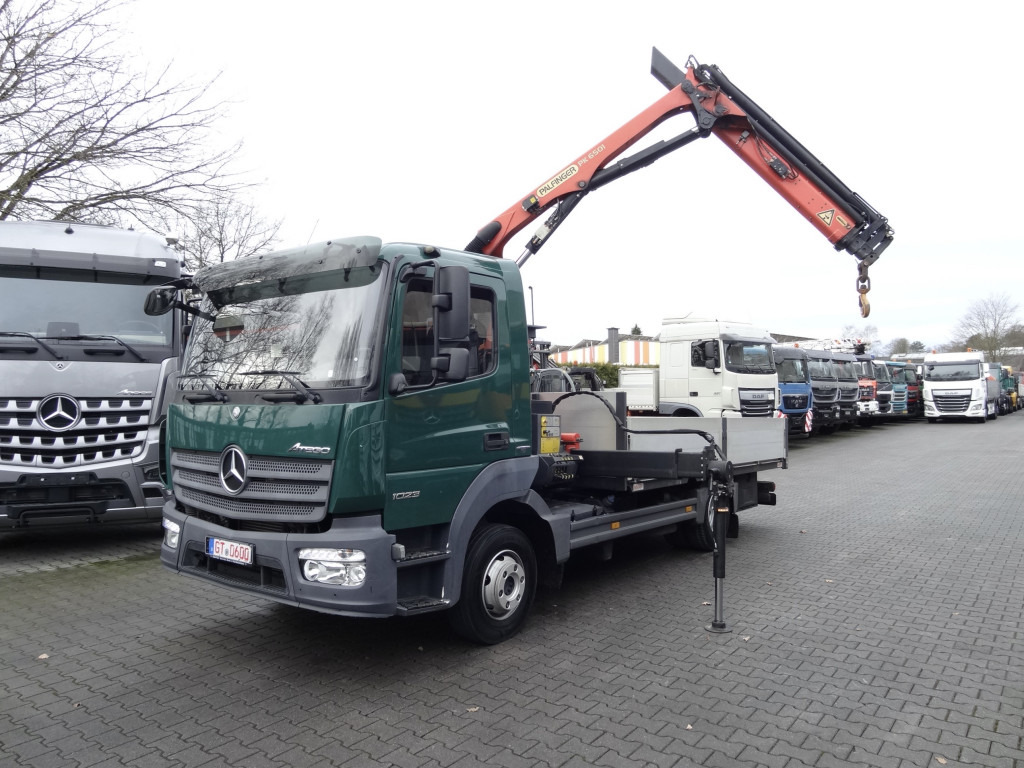 Mercedes-Benz Atego 1023 Palfinger 6501 bis 14.5 Meter - Camión grúa, Camión caja abierta: foto 1 Mercedes-Benz Atego 1023 Palfinger 6501 bis 14.5 Meter - Camión grúa, Camión caja abierta: foto 1