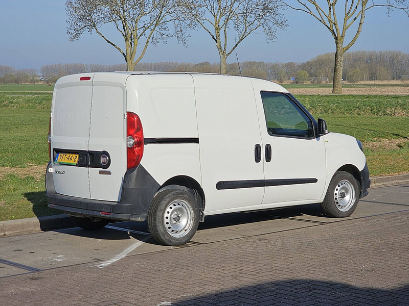 Fiat Doblò 1.3 L1 Airco Euro6 NAP! - Furgoneta caja cerrada: foto 3 Fiat Doblò 1.3 L1 Airco Euro6 NAP! - Furgoneta caja cerrada: foto 3