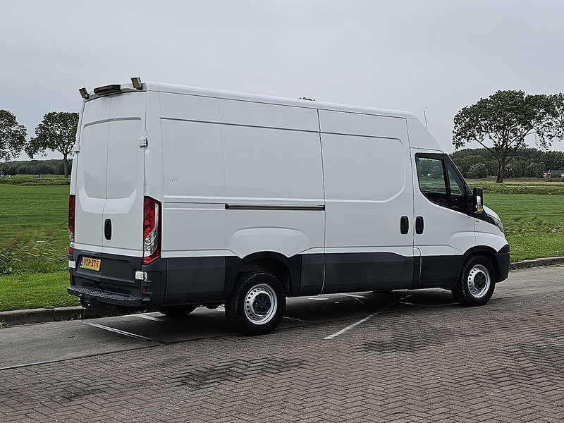 Iveco Daily 35S14 L2H2 Airco Euro6! - Furgón: foto 3 Iveco Daily 35S14 L2H2 Airco Euro6! - Furgón: foto 3