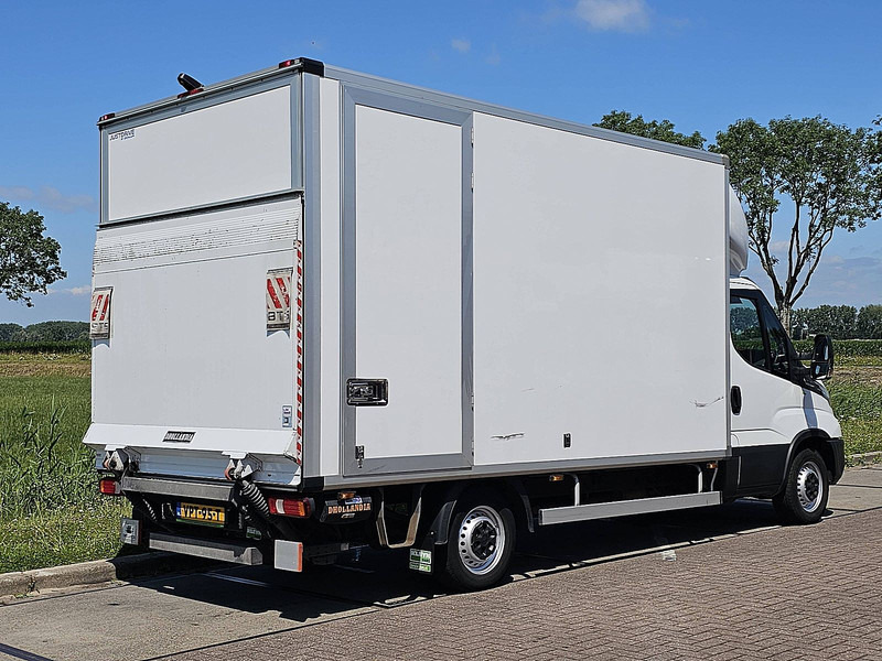 Iveco Daily 35S14 ac automaat EURO6 - Furgoneta caja cerrada: foto 3 Iveco Daily 35S14 ac automaat EURO6 - Furgoneta caja cerrada: foto 3