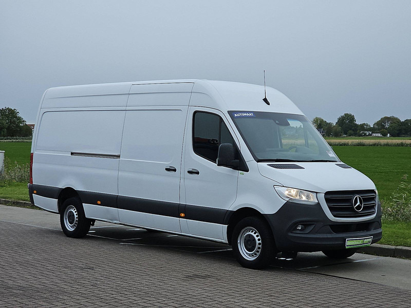 Mercedes-Benz Sprinter 317 L3H2 Maxi Mbux Autom - Furgón: foto 5 Mercedes-Benz Sprinter 317 L3H2 Maxi Mbux Autom - Furgón: foto 5
