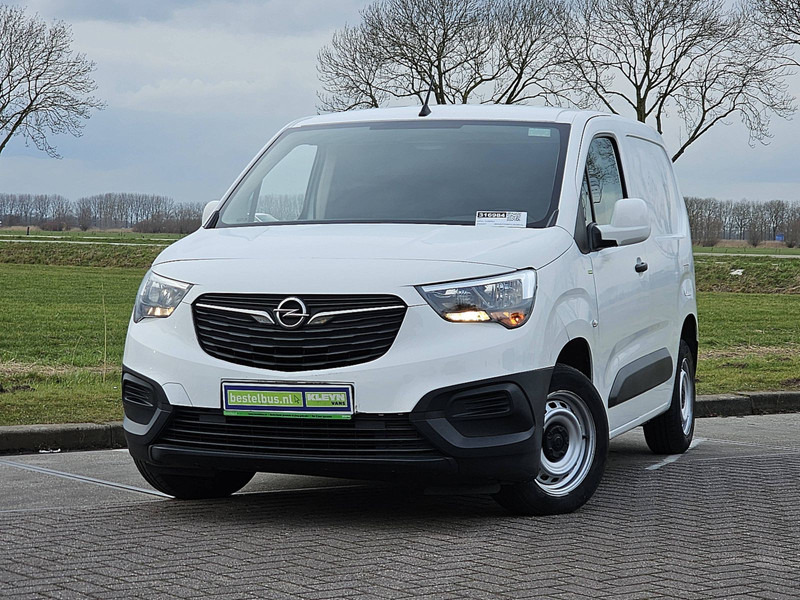 Opel Combo 1.5 L1 Euro6 Trekhaak AC - Furgoneta caja cerrada: foto 1 Opel Combo 1.5 L1 Euro6 Trekhaak AC - Furgoneta caja cerrada: foto 1