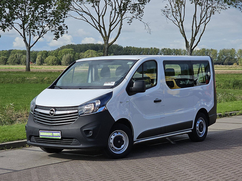 Opel Vivaro 1.6 L1 Combi 9p Airco - Minibús, Furgoneta de pasajeros: foto 2 Opel Vivaro 1.6 L1 Combi 9p Airco - Minibús, Furgoneta de pasajeros: foto 2