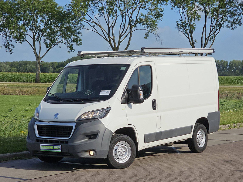 Peugeot Boxer 2.0 L1H1 Navi Euro6 AC! - Furgoneta pequeña: foto 2 Peugeot Boxer 2.0 L1H1 Navi Euro6 AC! - Furgoneta pequeña: foto 2