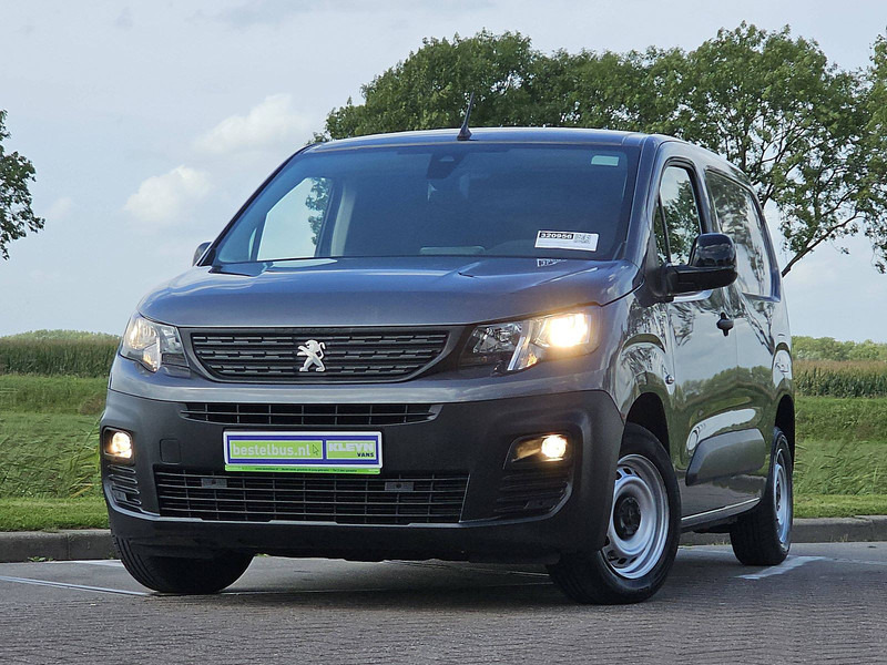 Peugeot Partner 1.5 HDI - Furgoneta caja cerrada: foto 1 Peugeot Partner 1.5 HDI - Furgoneta caja cerrada: foto 1