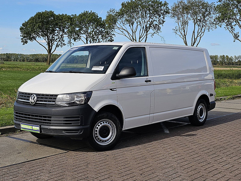 Volkswagen Transporter 2.0 TDI L2H1 Navi Euro6 - Furgoneta pequeña: foto 2 Volkswagen Transporter 2.0 TDI L2H1 Navi Euro6 - Furgoneta pequeña: foto 2