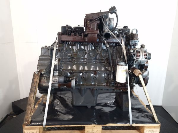 Iveco/Cummins F4BE0684A*D401 Engine (Plant) - Motor para Maquinaria de construcción: foto 3 Iveco/Cummins F4BE0684A*D401 Engine (Plant) - Motor para Maquinaria de construcción: foto 3