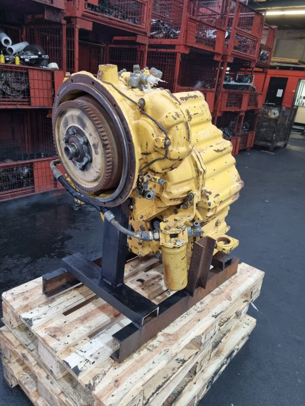 Komatsu 714-16-20002 Gearbox (Plant) - Caja de cambios para Maquinaria de construcción: foto 4 Komatsu 714-16-20002 Gearbox (Plant) - Caja de cambios para Maquinaria de construcción: foto 4