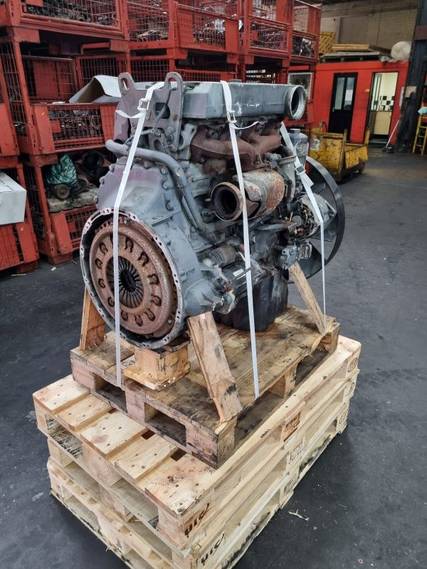 Mercedes Benz OM904LA.II/1-02 Non Adblue Engine (Truck) - Motor para Camión: foto 1 Mercedes Benz OM904LA.II/1-02 Non Adblue Engine (Truck) - Motor para Camión: foto 1