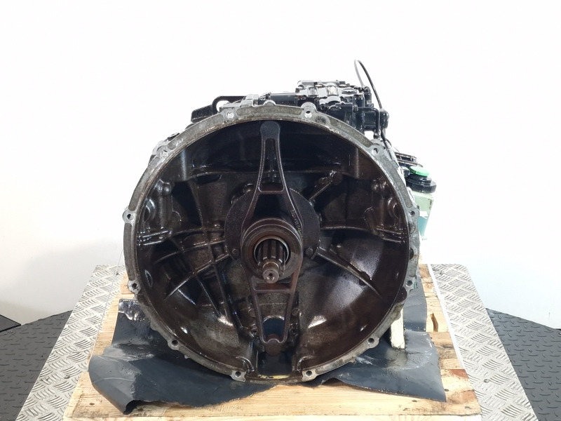 ZF 6AS1000TO Volvo Spec Gearbox - Caja de cambios: foto 2 ZF 6AS1000TO Volvo Spec Gearbox - Caja de cambios: foto 2